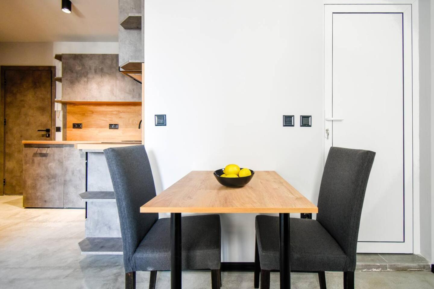 6 Studios 6 Bathrooms 2 Levels Kitchens София Экстерьер фото
