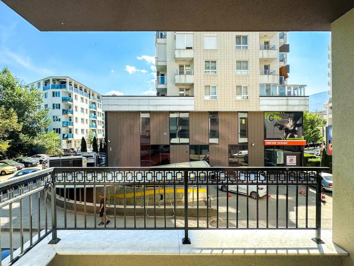6 Studios 6 Bathrooms 2 Levels Kitchens София Экстерьер фото