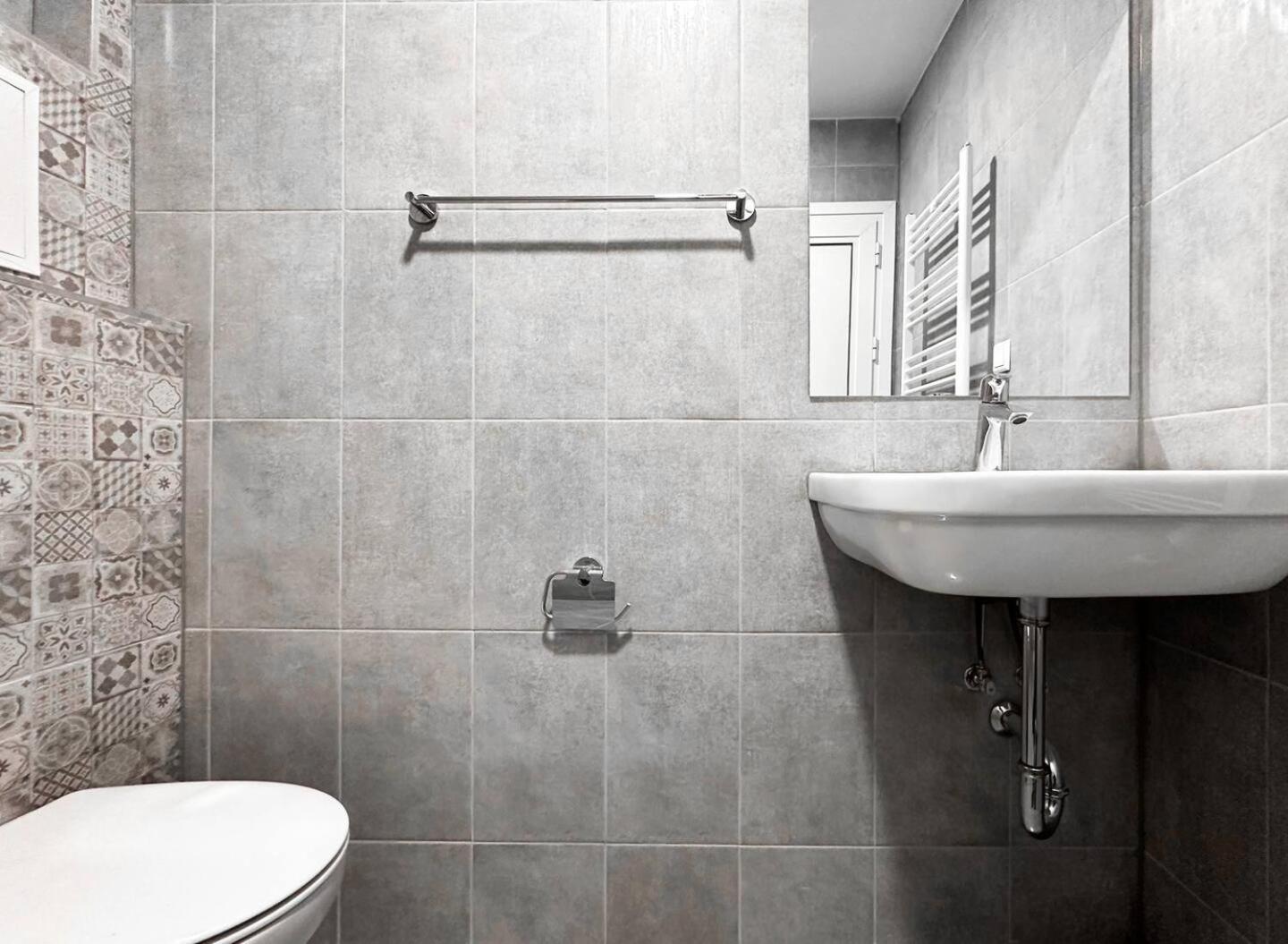 6 Studios 6 Bathrooms 2 Levels Kitchens София Экстерьер фото